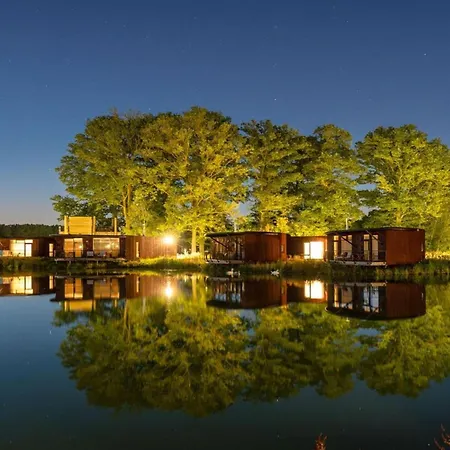 With Terrace & Pool Vakantiehuis Antoing