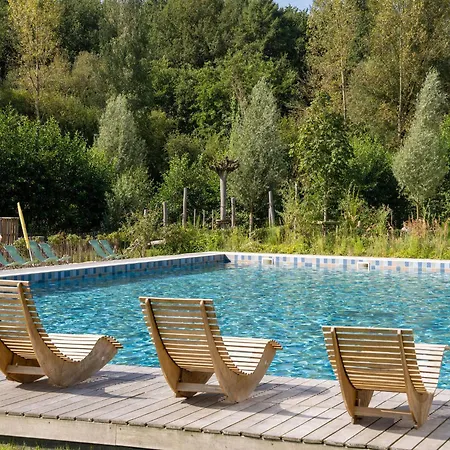 Vakantiehuis With Terrace & Pool Antoing