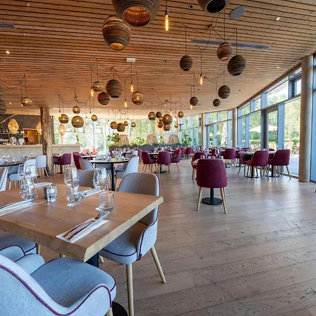 Vakantiehuis With Terrace & Pool *