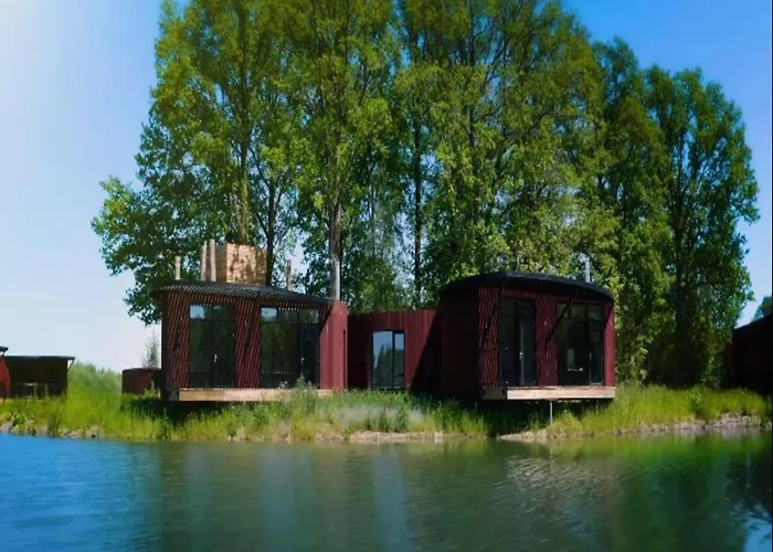 Hébergement de vacances With Terrace & Pool Antoing